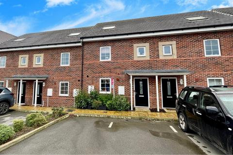 3 bedroom townhouse for sale, Barton Row, HOOK RG27