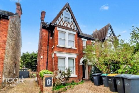 1 bedroom apartment to rent, St Georges Road, Bedford