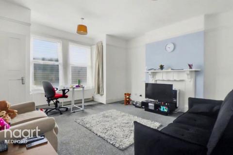 1 bedroom apartment to rent, St Georges Road, Bedford
