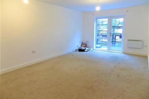 2 bedroom apartment to rent, Lynx Court, Farnborough GU14