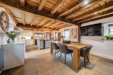 4 bedroom barn conversion for sale, Hunt House Barns, Frith Common