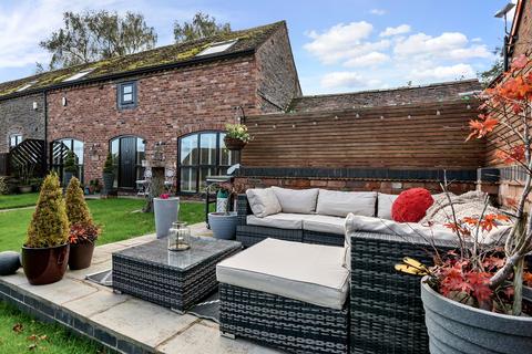 3 bedroom barn conversion for sale, Frith Common, Eardiston