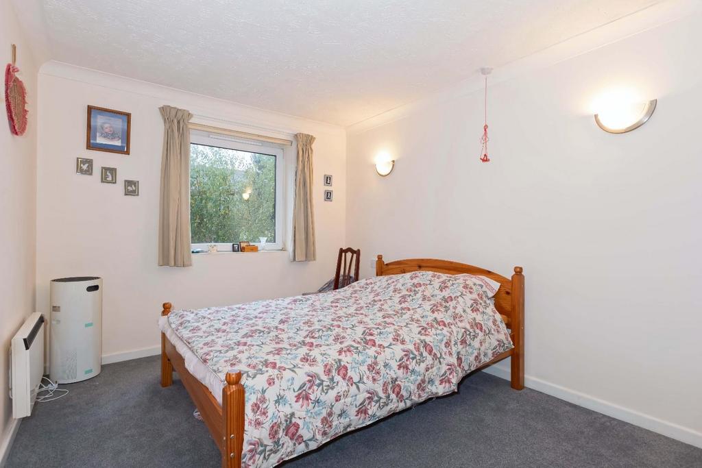 39 Amber Court 6.jpg