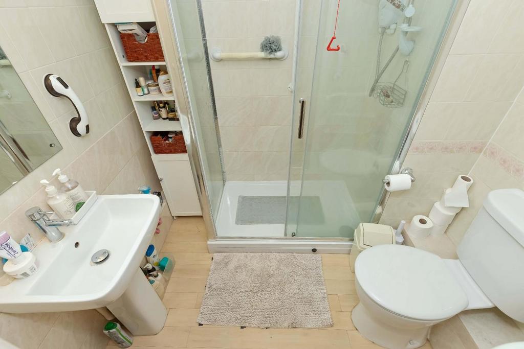 39 Amber Court 8.jpg