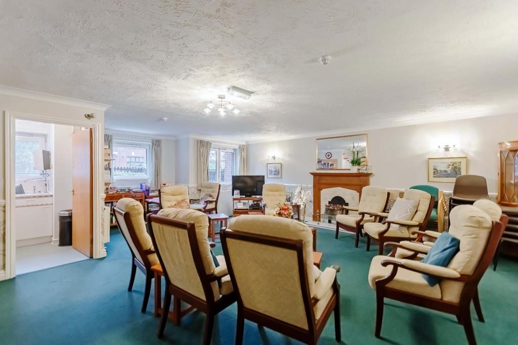 39 Amber Court 1.jpg