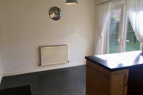 3 bedroom link detached house to rent, Chambers Grove, Chapeltown