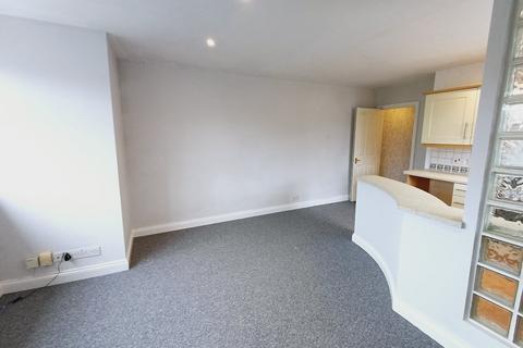 1 bedroom apartment for sale, Christchurch Road, Bournemouth