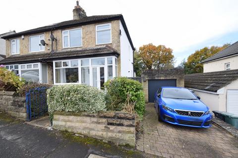 4 bedroom semi-detached house for sale, Nab Wood Crescent, Shipley BD18