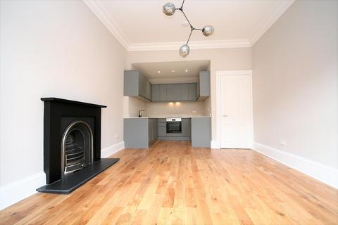 3 bedroom apartment to rent, Queen Margaret Drive, GLASGOW G20