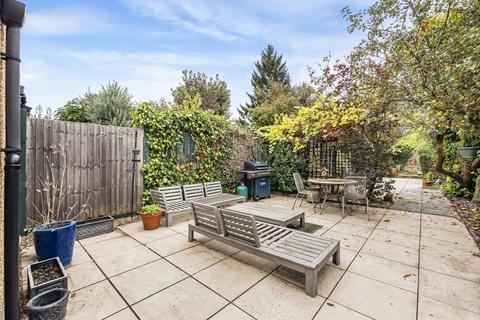 18 Newark Road, South Croydon, CR2 6HQ