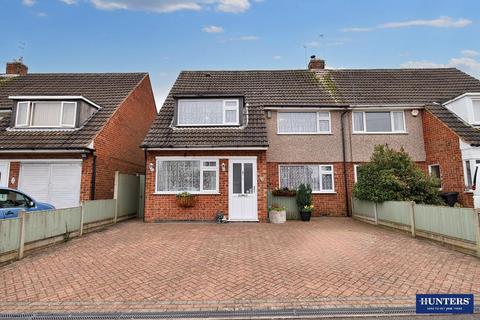 3 bedroom semi-detached house for sale, Kent Crescent, Wigston