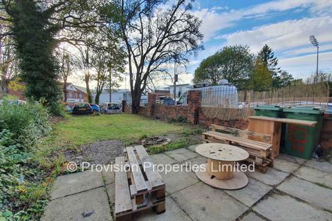 undefined, Cardigan Road, Headingley LS6
