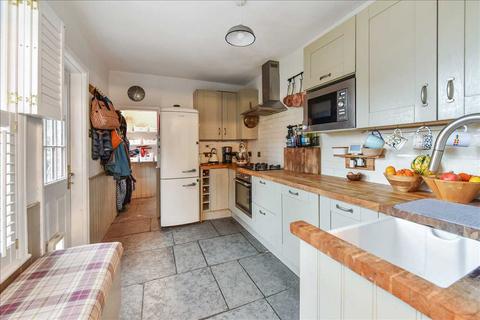 3 bedroom semi-detached house for sale, Southampton Hill, Titchfield