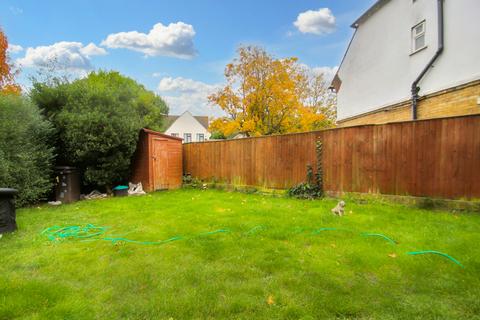 2 bedroom end of terrace house for sale, Peartree Avenue, West Drayton