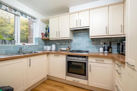 5 Chadbone Close, Aylesbury, HP20 2PS