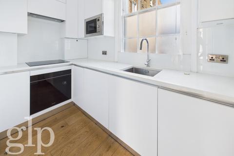 Studio to rent, Porchester Place,  Hyde Park, W2