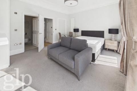 Studio to rent, Porchester Place,  Hyde Park, W2