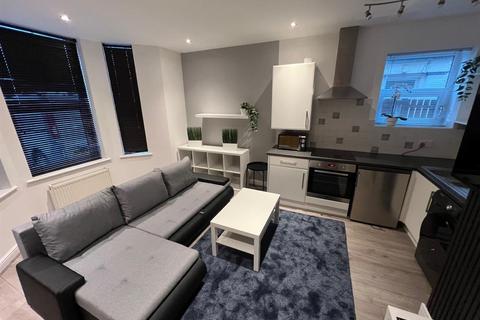 1 bedroom flat to rent, St. Swithuns Road South, Bournemouth