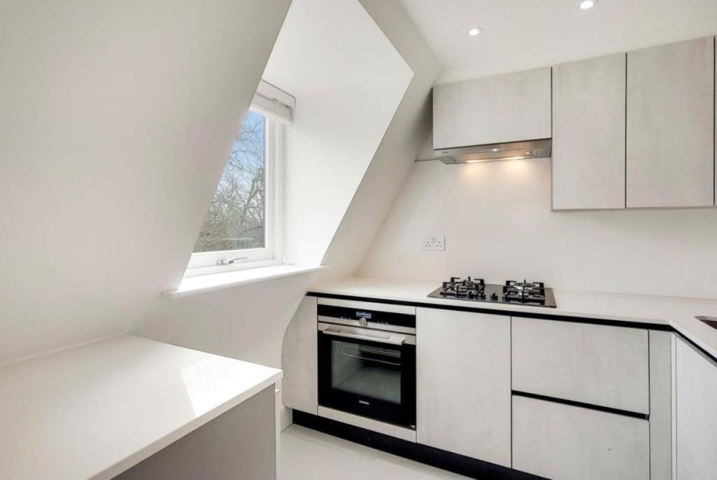 Flat-18-fitzjohns-avenue-hampstead-nw3