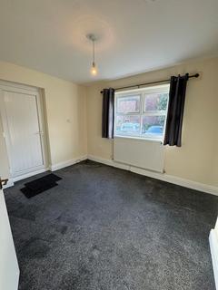 1 bedroom flat to rent, 27 Glebelands Road, Sale