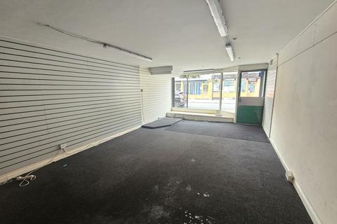 Property to rent, Market Street, Heywood, OL10 1HT