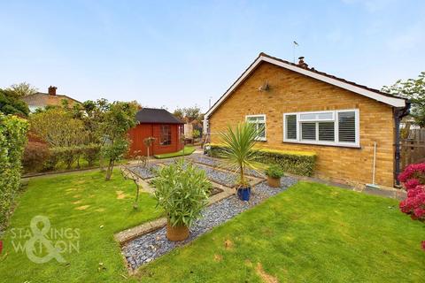 4 bedroom detached bungalow for sale, Longden Avenue, Oulton Broad, Lowestoft