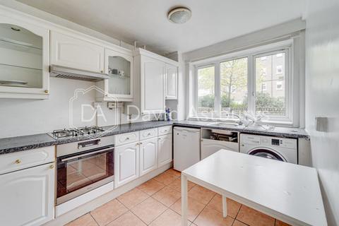 3 bedroom ground floor flat to rent, Baxter Road, Islington, London