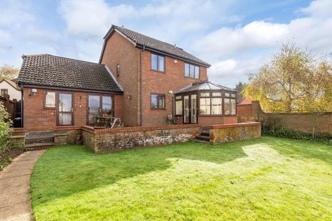 4 bedroom detached house for sale, Harrowlands Park, Dorking