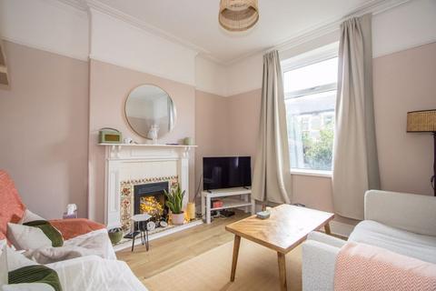 3 bedroom terraced house for sale, Redlands Road, Penarth