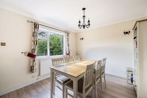 9 Garston Lane, Kenley, CR8 5BA