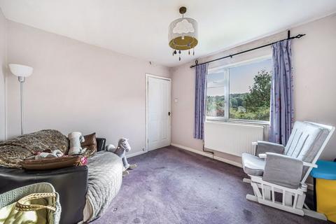 9 Garston Lane, Kenley, CR8 5BA