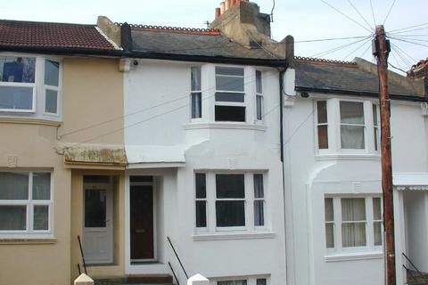 1 bedroom maisonette for sale, Milner Road, Coombe Road