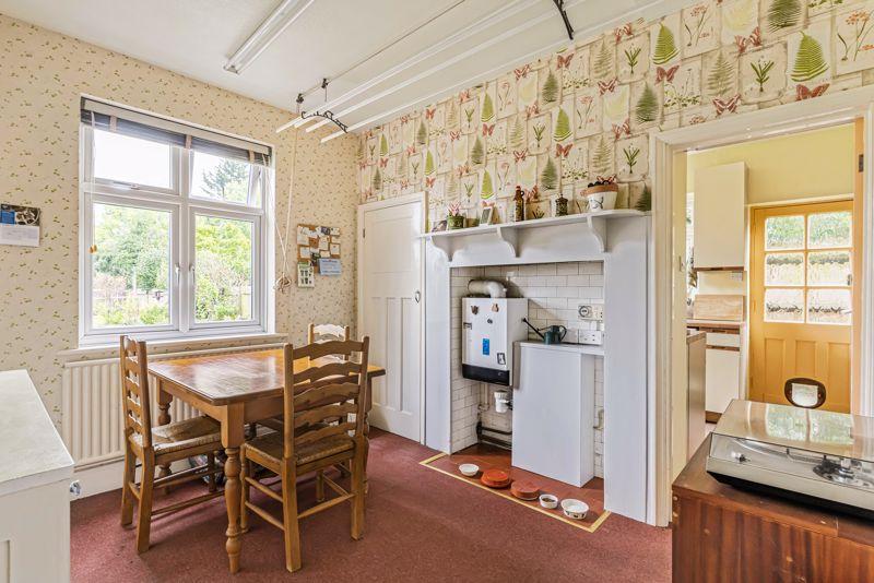 Breakfast Room