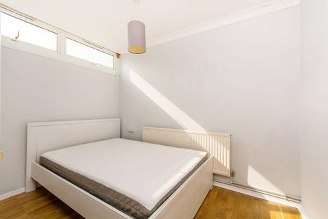 1 bedroom flat to rent, Picton Street, Camberwell, London, SE5