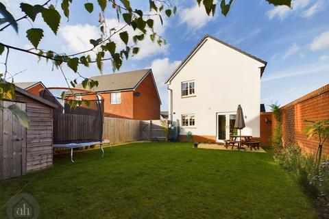 3 bedroom detached house for sale, Acorn Way, Stowupland