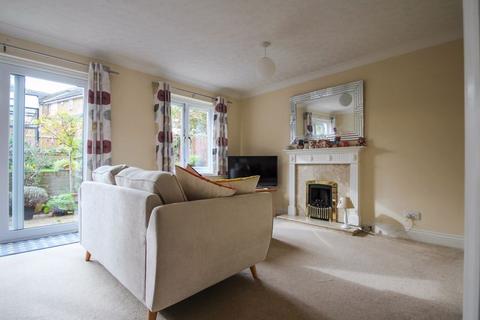 3 bedroom detached house for sale, Meriden Walk, Folkestone