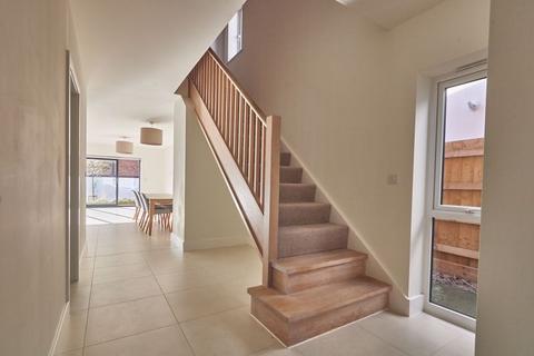 3 bedroom detached house for sale, The Green, Exeter