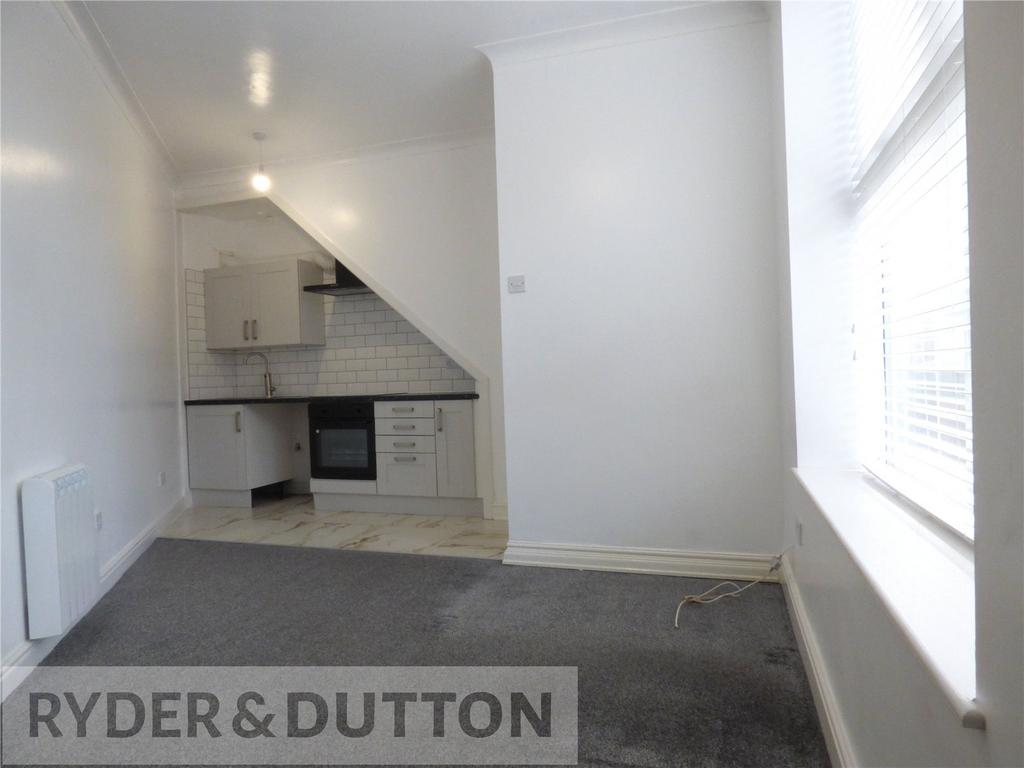 Lounge/Kitchen
