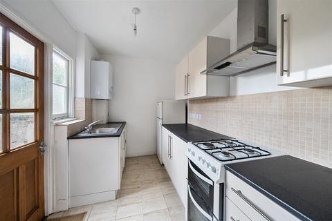 39 Dagmar Avenue, Wembley, HA9 8DG