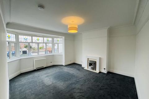 1 bedroom apartment to rent, Queens Road, Southport PR9