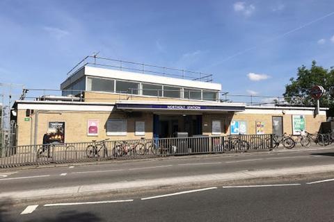 8a Waterside Close, Northolt, UB5 6DW