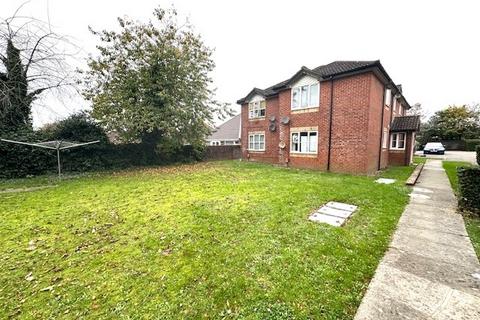 Property to rent, Burlington Court, Sholing