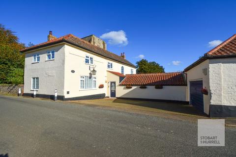 3 bedroom detached house for sale, Church Road, North Walsham NR28