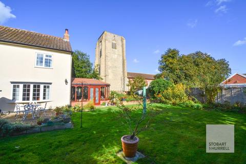 3 bedroom detached house for sale, Church Road, North Walsham NR28