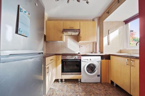 15 Hope Close, Sutton, SM1 4AT