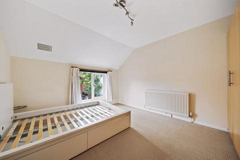 15 Hope Close, Sutton, SM1 4AT
