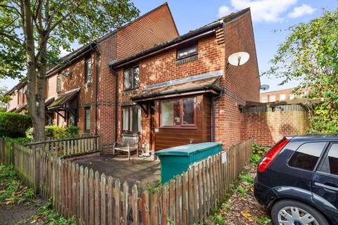 15 Hope Close, Sutton, SM1 4AT