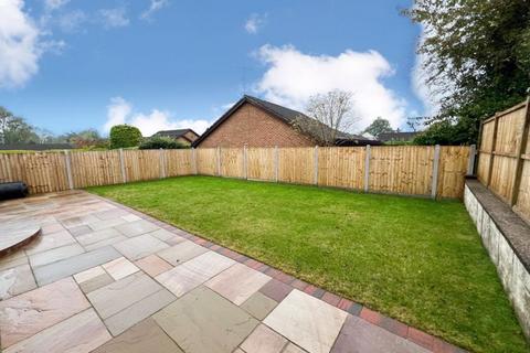 4 bedroom detached house to rent, The Meadows, Endon, ST9 9BG.