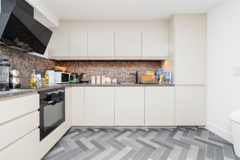Flat-14-Centro-BS1-15.jpg