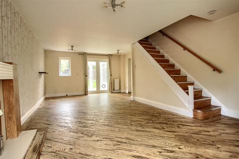 44 Broadstone, Marton In Cleveland, Middlesbrough, TS8 9XY
